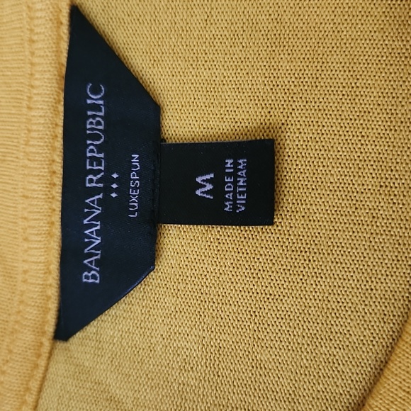 Yellow top - Picture 2 of 2